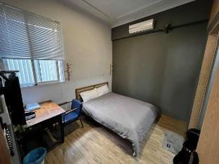 Hellohouse你好哇寓所_高雄鹽埕駁二_六間套房包棟民宿(最多可住22人) Vacation rental in Kaohsiung
