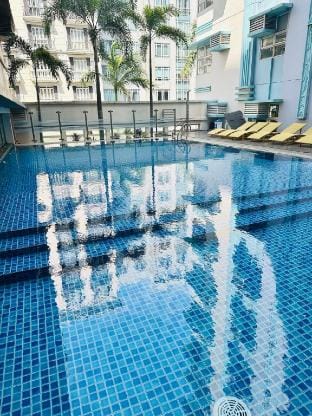 We Vibe, 101 Newport Blvd near the airport NAIA 3 Vacation rental in Pasay