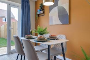 Marriott House sleeps 5 in Bourne with parking Vacation rental in South Kesteven District