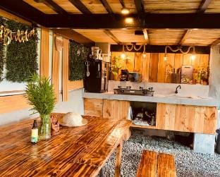 Donny’s Creek Garden House Vacation rental in Tagaytay