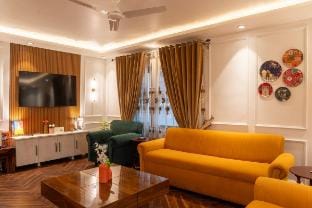 Manzil by Sama Homestays | 3BHK Villa w/ Garden Vacation rental in India