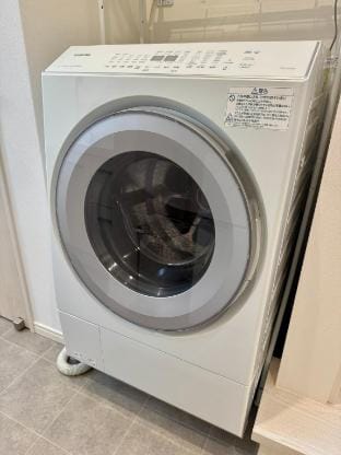 C.JR京都站两站地十分钟，大津站免费接送，步行至大津站10分钟，免费停车场（要预约）C Vacation rental in Kyoto