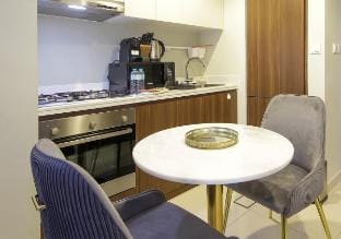 Cozy 1BHK In Vera - Business Bay Vacation rental in Dubai