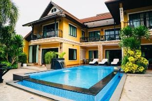 Khanitha Villa with private pool at Bangtao beach Vacation rental in Choeng Thale