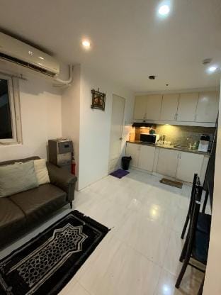 condo 2 bedroom makati Vacation rental in Pasay