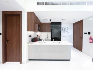 Exclusive 1BR | Modern Comfort & Prime Location Vacation rental in Dubai