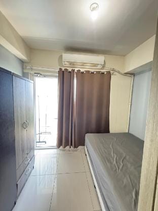 Breeze  two beds bayview Vacation rental in Pasay