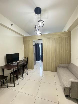 Breeze 1Br moa view Vacation rental in Pasay