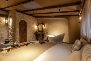 Romantic bedroom with bathtub Vacation rental in Laos