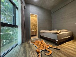 nantou南投（猴tel民宿） 老鷹的天空 九九峰動物園 日月潭 草屯 鳥嘴湖 Vacation rental in Taiwan, Province of China