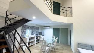 Bangkok Duplex Silom No.3 Vacation rental in Bangkok