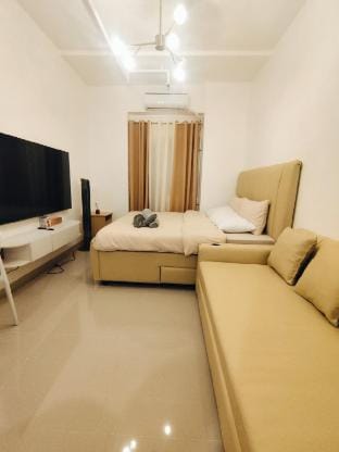 Chill & Cozy Stay | Netflix • Balcony • Karaoke Vacation rental in Quezon City