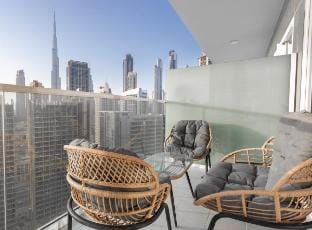 Chic Apartment full burj Khalifa View Vacation rental in Dubai