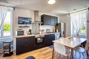 2BR 500sq Comic Spirit comfy feel like home Vacation rental in Angoulême