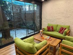 Stylish Boutique Room with Garden Vacation rental in Istanbul