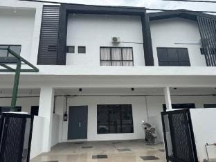 Ramadhina The Luxe Retreat home2stay Ipoh Vacation rental in Ipoh