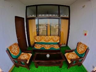 Candyshop Vacation rental in India