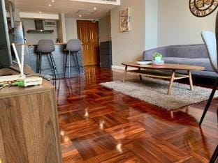 Omni Tower Sukhumvit Nana - Luxury Condominium Vacation rental in Bangkok