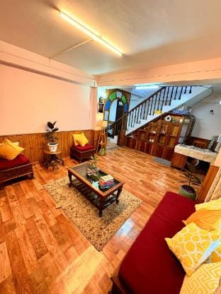 Spacious 2bhk wooden apartment Vacation rental in Darjeeling