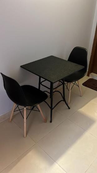 Banksy's 2 - 1 bedroom & sofa bed apartment. Vacation rental in Krong Siem Reap