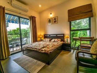 The Forest Nook 3BHK in Ramnagar by Homeyhuts Vacation rental in Uttarakhand