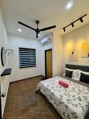 VILLA ZAHRAH HOMESTAY (MUSLIM ONLY) @ Taiping Vacation rental in Perak