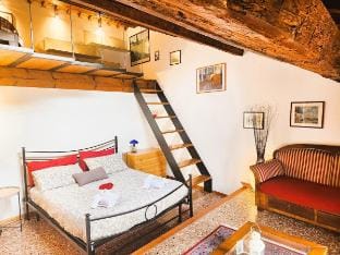 [Elegante Loft] 20min Venezia + Parcheggio Gratis Vacation rental in Veneto