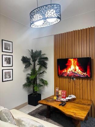 2BR Condo w/Free Pool | Near Abreeza Mall Vacation rental in Davao City