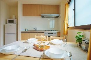 YYT4F  Cozy Apartment｜Steps from Senkawa Station Vacation rental in Japan