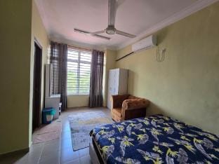 Dunia Kanak Kanak Homestay Vacation rental in Malaysia