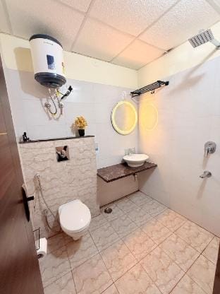 Cayetana Luxury Homestays wid Jacuzzi & Balcony Vacation rental in Jaipur