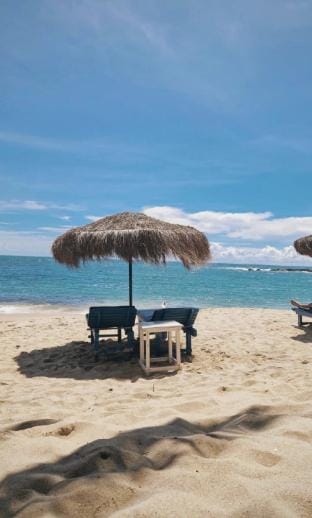 Cozy Cabin With Seaview Pool  Vacation rental in Tangalle