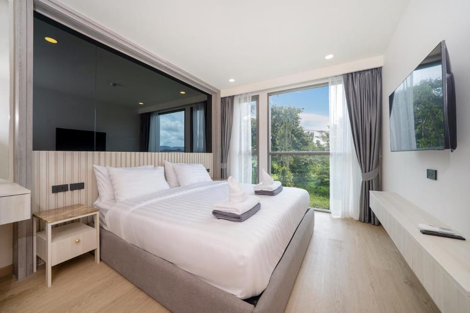 Ozone 2 Bed Condominium in Splendid Laguna Area Vacation rental in Choeng Thale