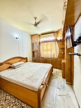 Spacious 3BHK Stay with Balcony & Kitchen comforts Vacation rental in Jaipur