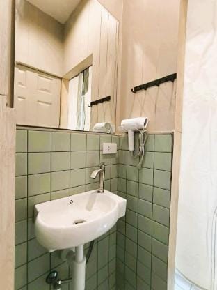 POP UP Hotel Vacation rental in Chon Buri Changwat