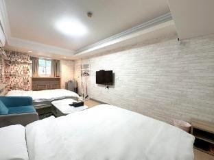 Wuchang Twin Room/Elevator Vacation rental in Taipei City
