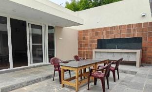 Maple Dreams Retreat- A Pool side Villa Vacation rental in Puducherry, India