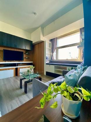 Skynook Escape Pod Vacation rental in Mandaluyong