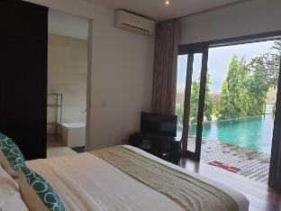 Luxurious Eagle's Nest Villa in Nusa Dua Area Vacation rental in Kuta Selatan