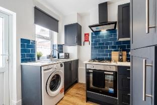 New 4BedRoom Home Near LFC & EFC - Sleeps up to 8 Vacation rental in Liverpool