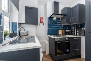 New 4BedRoom Home Near LFC & EFC - Sleeps up to 8 Vacation rental in Liverpool