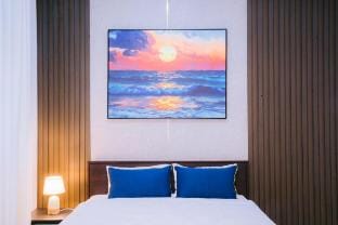 Queen Room with Pool View + Queen size Bed Vacation rental in Western Province