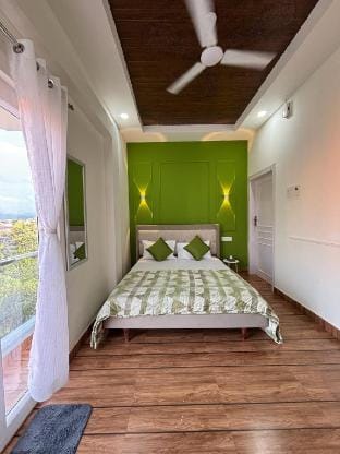BeauMonde Tiny Studio - Olive Vacation rental in Bangladesh