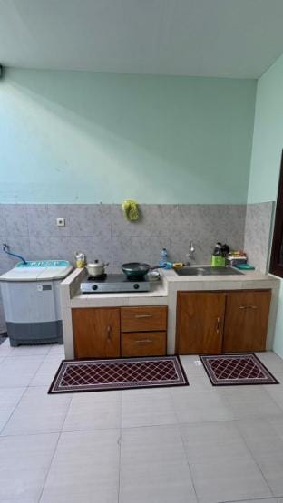 CHLOE Homestay Klatak Vacation rental in East Java