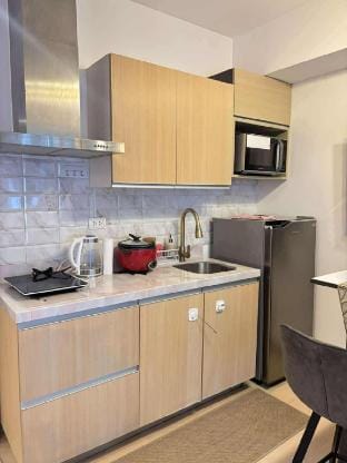 Relax & Recharge Vacation rental in Las Pinas