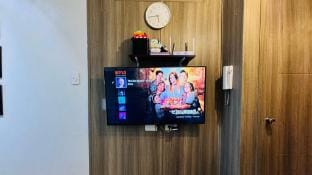 1 Bedroom w/ Balcony near NAIA Airport & MOA Vacation rental in Pasay