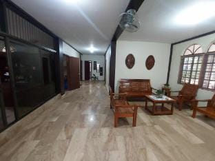 Trishuri’s Guest House Vacation rental in Puerto Princesa