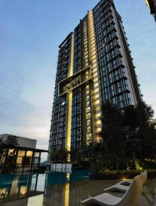 Elysia 2Pax Chic & Cozy Studio Netflix BySTAY Vacation rental in Johor