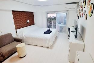 Ocean View! King-size bed! 2 min walk to the beach Vacation rental in Okinawa Prefecture