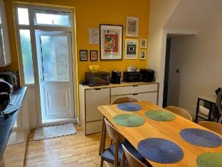 The Quiet City Escape | London | Zone 2 Vacation rental in London Borough of Southwark
